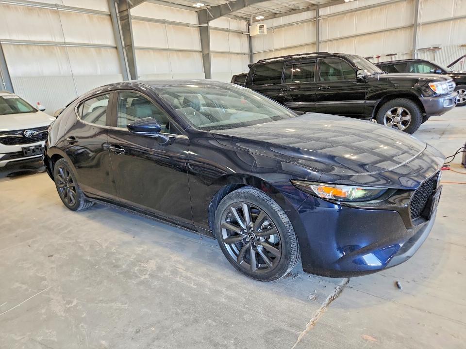 Продаж на аукціоні авто 2020 Mazda 3, vin: JM1BPAMM2L1170530, номер лоту: 56107006