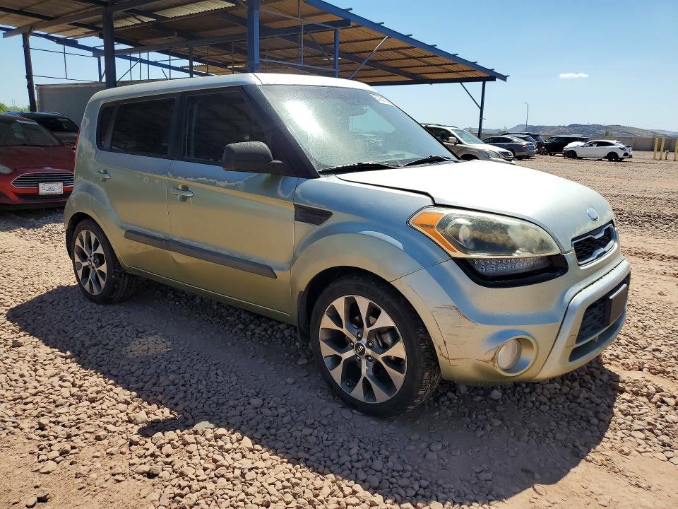 2013 Kia Soul მანქანა იყიდება აუქციონზე, vin: KNDJT2A62D7603975, აუქციონის ნომერი: 57081536