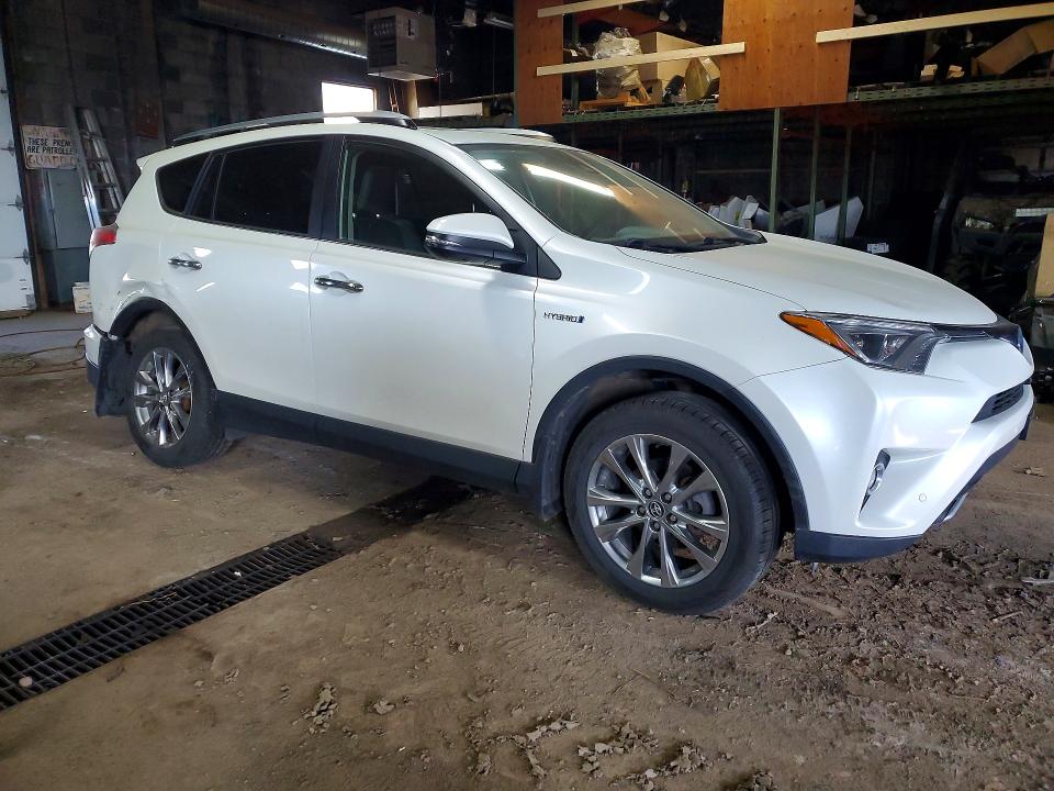 Продажа на аукционе авто 2017 Toyota Rav 4, vin: JTMDJREV9HD087568, номер лота: 55736106