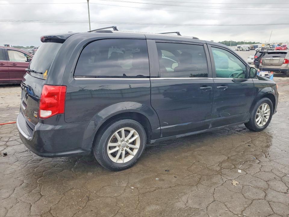 55567676 :رقم المزاد ، 2C4RDGCG8KR755385 vin ، 2019 Dodge Grand Caravan مزاد بيع