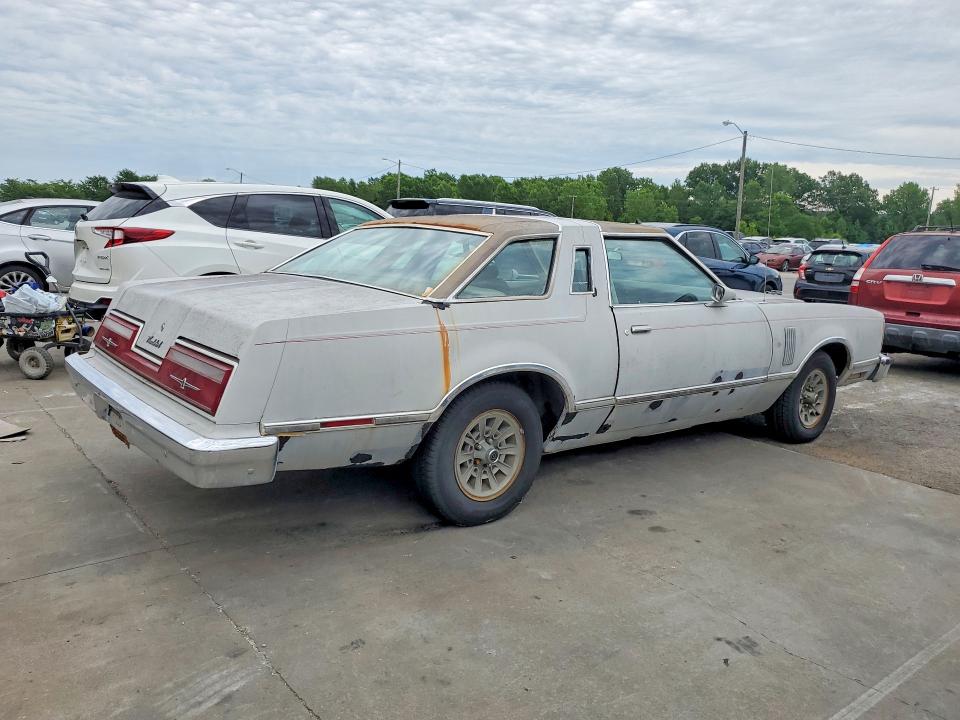 57668046 :رقم المزاد ، 7G87F252558 vin ، 1977 Ford Thunderbird مزاد بيع