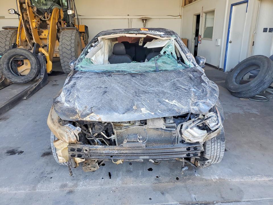 58843016 :رقم المزاد ، 3N1CN8EV5LL873237 vin ، 2020 Nissan Versa مزاد بيع