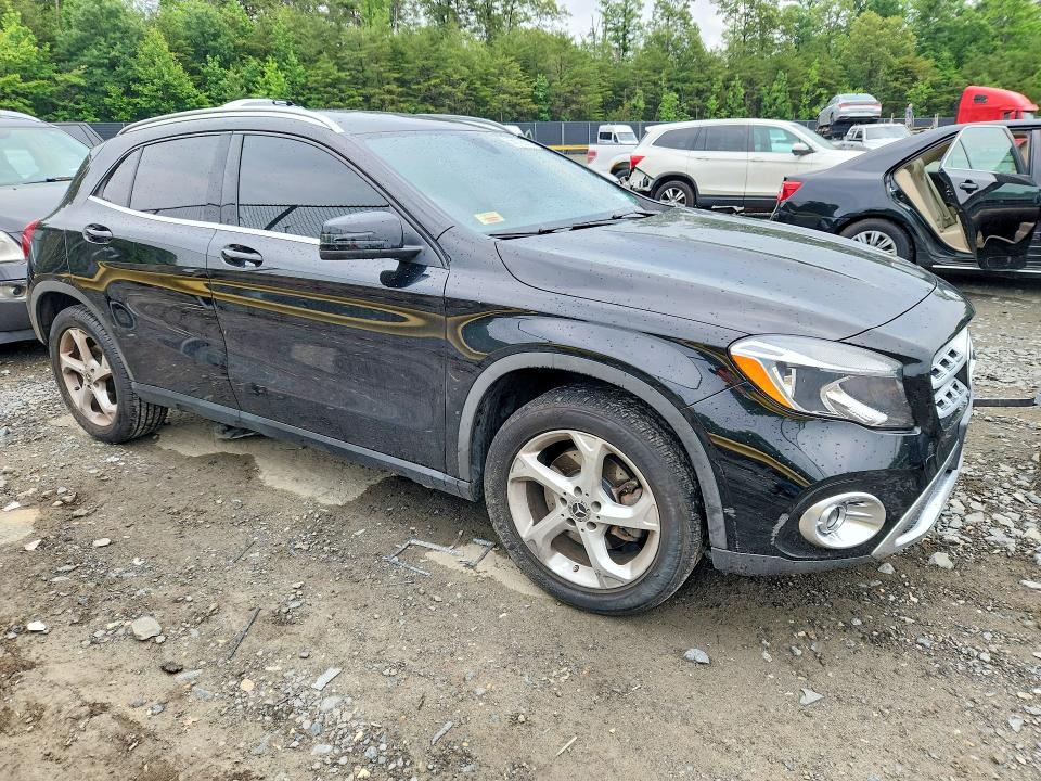 2018 Mercedes-benz Gla მანქანა იყიდება აუქციონზე, vin: WDCTG4EB2JJ458476, აუქციონის ნომერი: 56676676