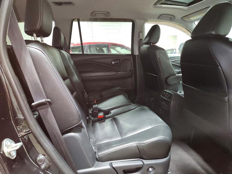 Продаж на аукціоні авто 2017 Honda Pilot, vin: 5FNYF6H52HB055891, номер лоту: 57623366
