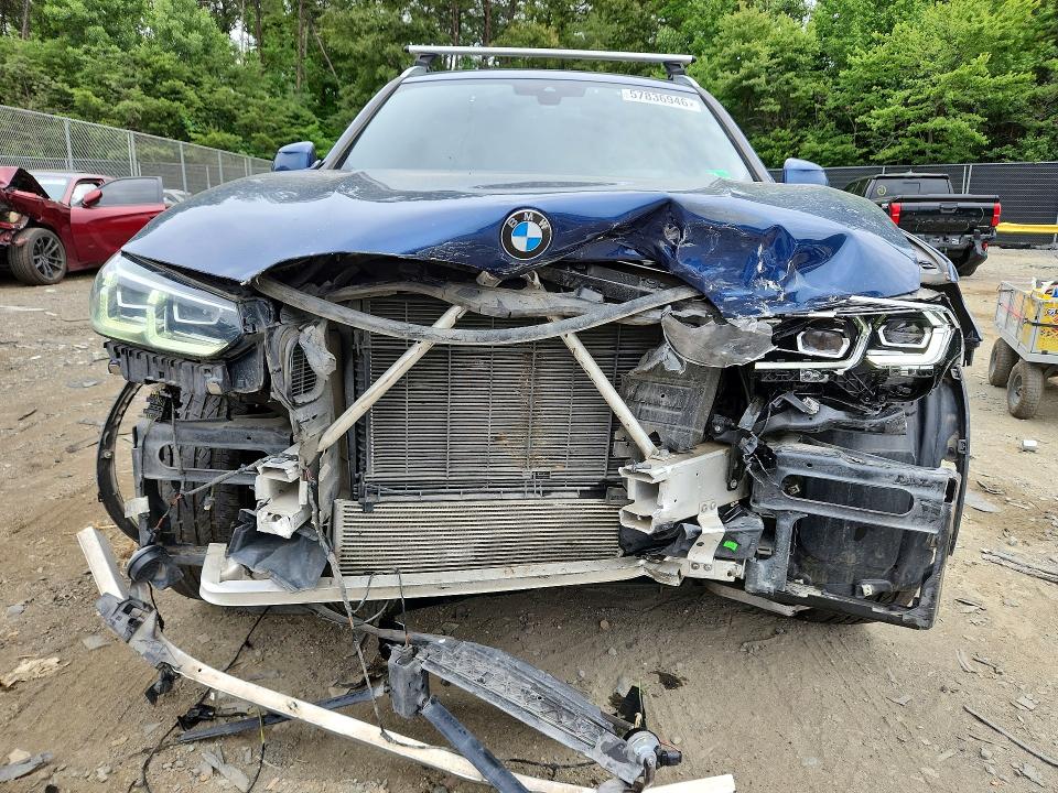 57836946 :رقم المزاد ، 5UX53DP06N9M98572 vin ، 2022 Bmw X3 مزاد بيع