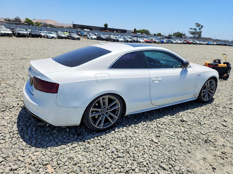 2014 Audi S5 მანქანა იყიდება აუქციონზე, vin: WAUCGAFRXEA046258, აუქციონის ნომერი: 59199246