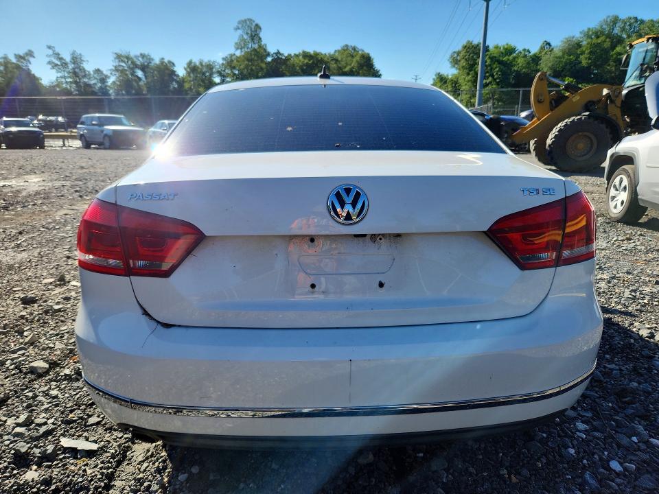 Продажа на аукционе авто 2015 Volkswagen Passat, vin: 1VWBT7A30FC005124, номер лота: 57208846