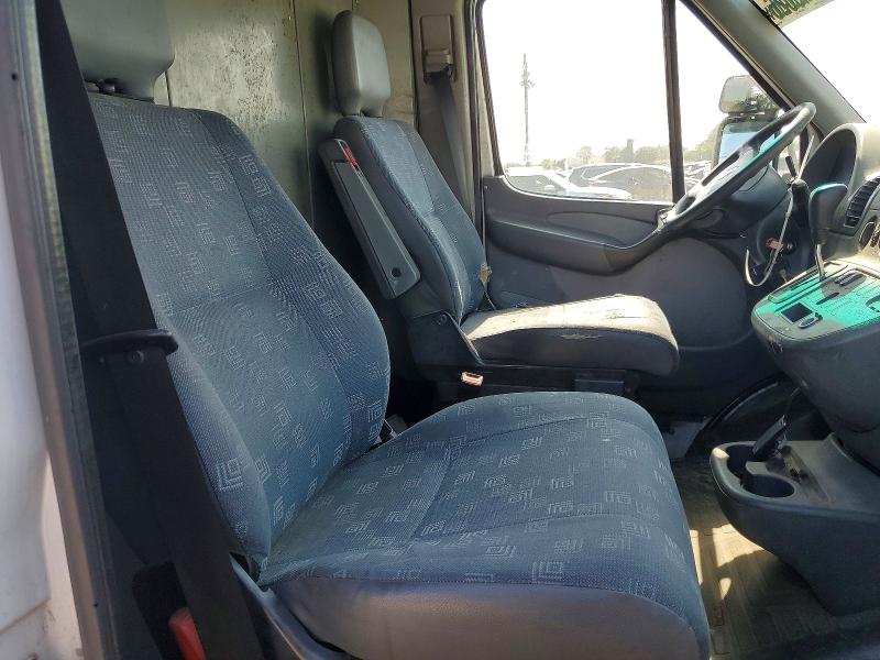55422946 :رقم المزاد ، WD2PD744855745886 vin ، 2005 Dodge Sprinter مزاد بيع