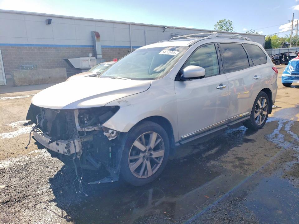 2015 Nissan Pathfinder მანქანა იყიდება აუქციონზე, vin: 5N1AR2MM0FC631871, აუქციონის ნომერი: 54272446