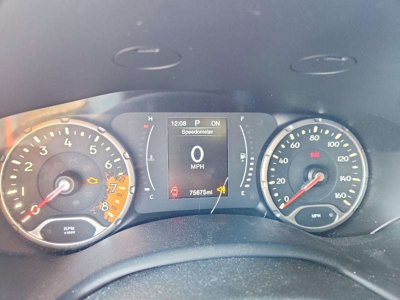 2018 Jeep Renegade მანქანა იყიდება აუქციონზე, vin: ZACCJBAB5JPH72978, აუქციონის ნომერი: 58959576