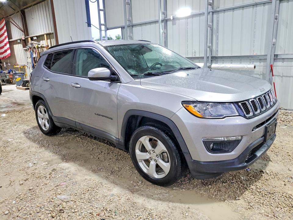 Продаж на аукціоні авто 2018 Jeep Compass, vin: 3C4NJCBBXJT344135, номер лоту: 57944496