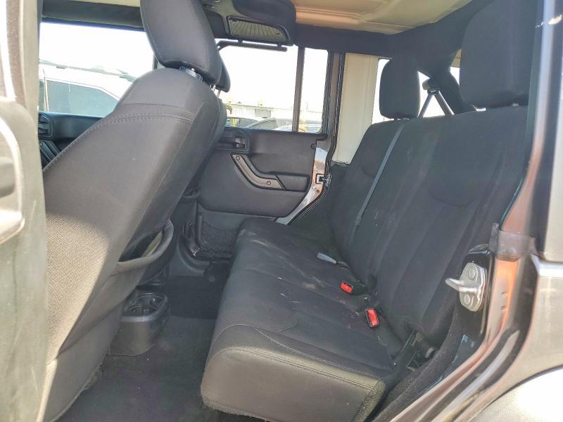 55657006 :رقم المزاد ، 1C4BJWDG9JL926655 vin ، 2018 Jeep Wrangler Unlimited مزاد بيع