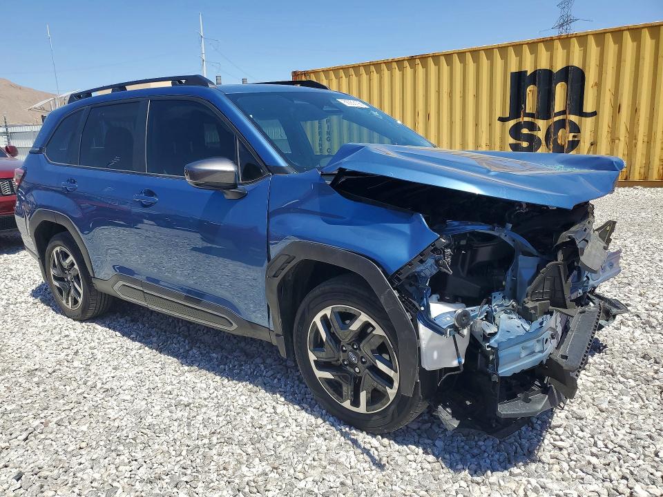 Продажа на аукционе авто 2025 Subaru Forester, vin: JF2SLDRC4SH502309, номер лота: 56353196