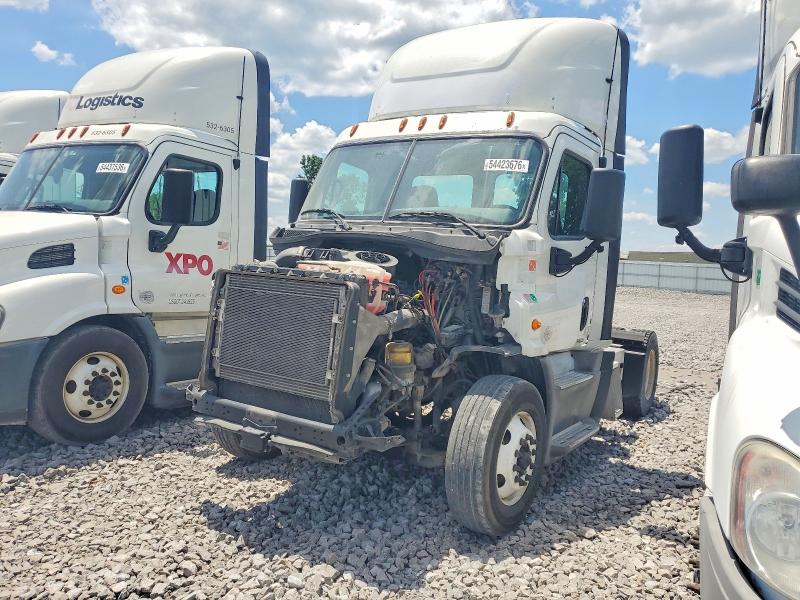 Продаж на аукціоні авто 2018 Freightliner Cascadia 113, vin: 3AKBGADV7JSJN2872, номер лоту: 54423676