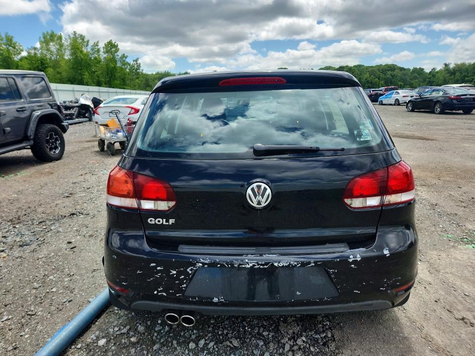 55425686 :رقم المزاد ، WVWDB7AJ2BW336311 vin ، 2011 Volkswagen Golf مزاد بيع