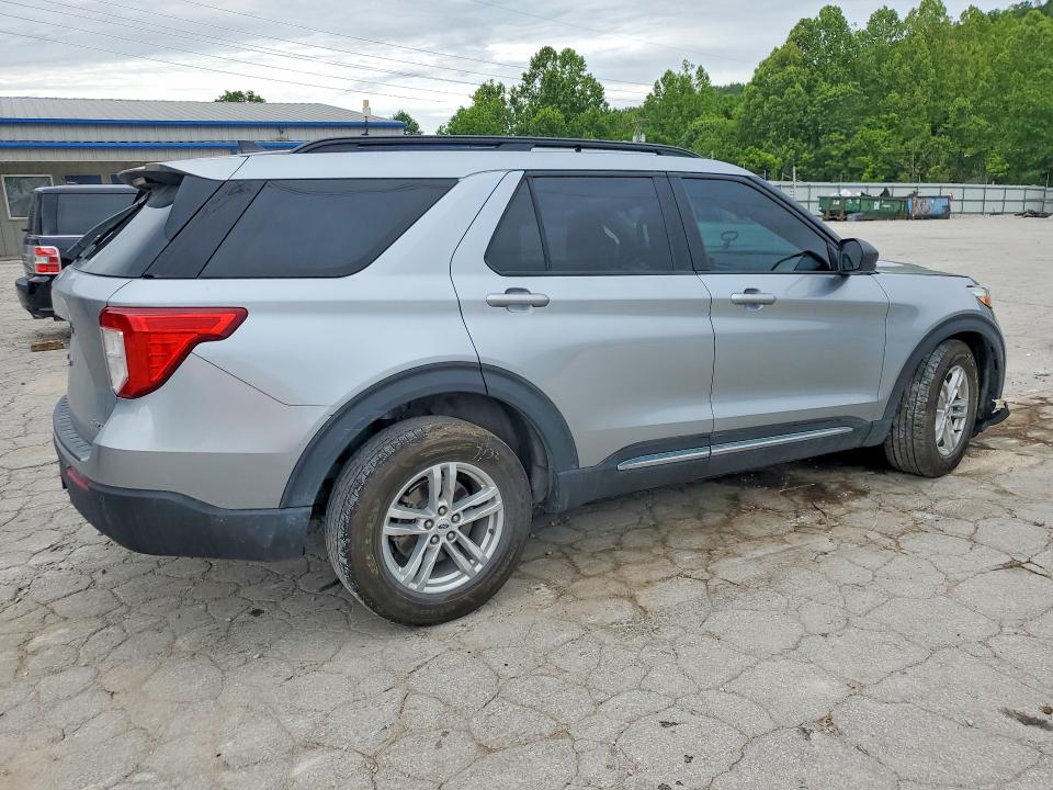 55560576 :رقم المزاد ، 1FMSK8DH8NGB12203 vin ، 2022 Ford Explorer مزاد بيع
