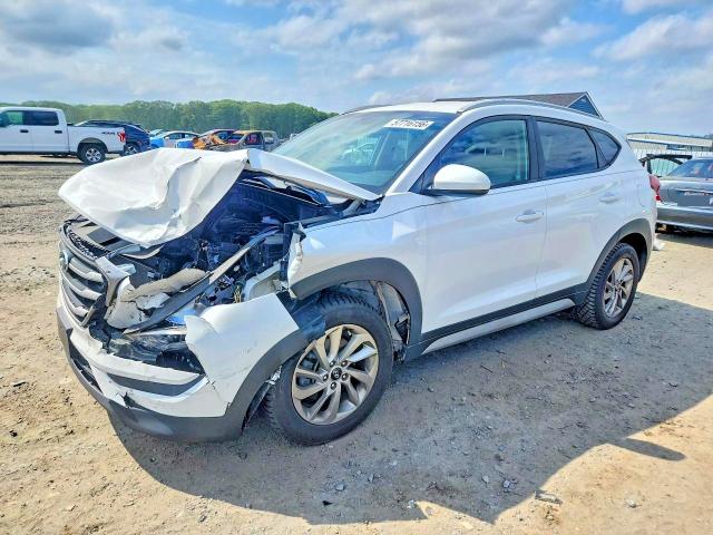 Продажа на аукционе авто 2018 Hyundai Tucson, vin: KM8J33A43JU692517, номер лота: 57716156