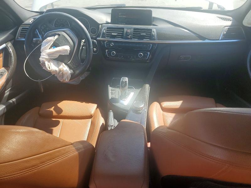 2017 Bmw 330 მანქანა იყიდება აუქციონზე, vin: WBA8D9C34HA004881, აუქციონის ნომერი: 55867436