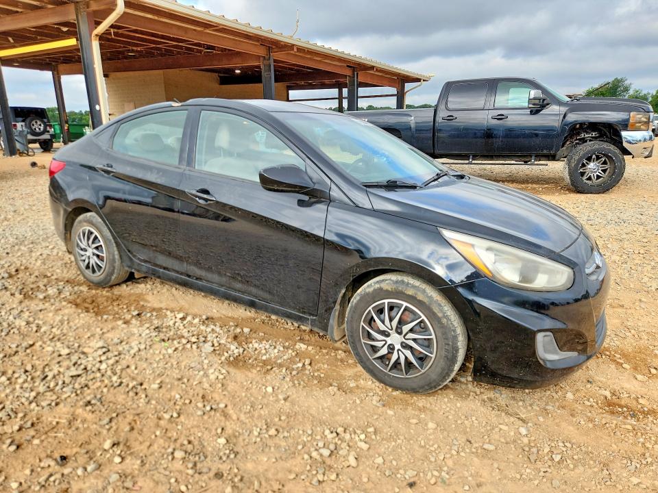 57653946 :رقم المزاد ، KMHCT4AEXHU341265 vin ، 2017 Hyundai Accent مزاد بيع