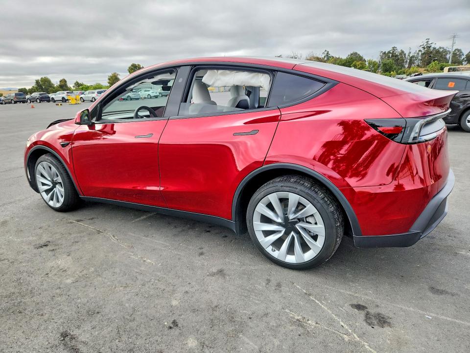 2026 Tesla Model Y მანქანა იყიდება აუქციონზე, vin: 7SAYGDEE4TF514940, აუქციონის ნომერი: 57891316