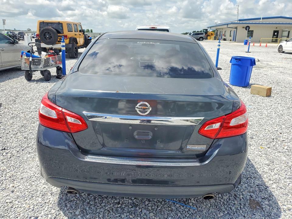 Продажа на аукционе авто 2017 Nissan Altima, vin: 1N4AL3AP4HC243304, номер лота: 56377786