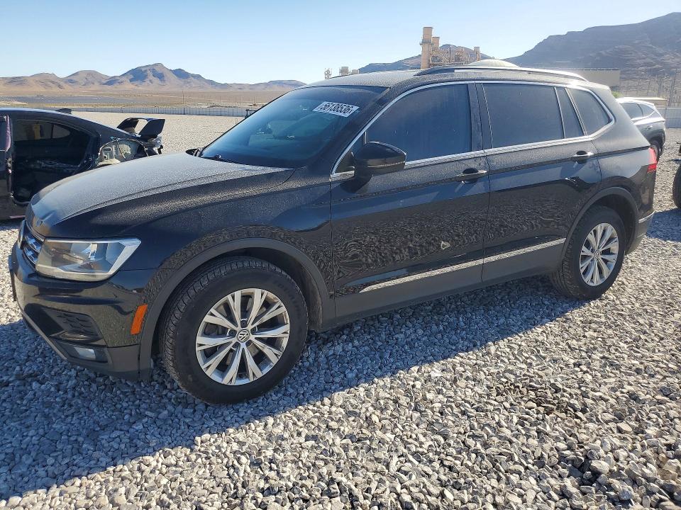 2018 Volkswagen Tiguan მანქანა იყიდება აუქციონზე, vin: 3VV3B7AX9JM023143, აუქციონის ნომერი: 56138536