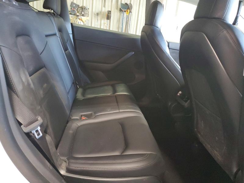 56315626 :رقم المزاد ، 7SAYGAEE2NF364845 vin ، 2022 Tesla Model Y مزاد بيع