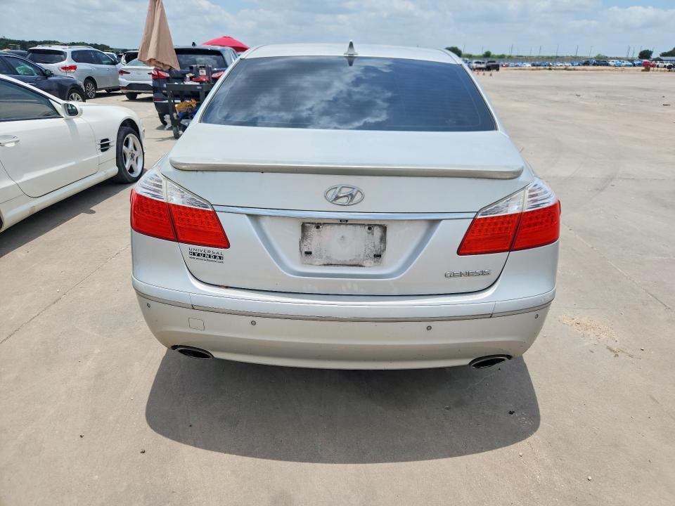 57589686 :رقم المزاد ، KMHGC4DE4BU122905 vin ، 2011 Hyundai Genesis مزاد بيع