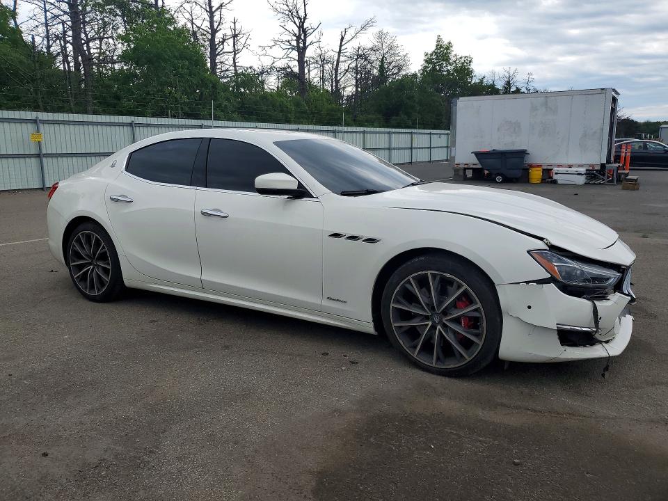 58240206 :رقم المزاد ، ZAM57YTL2K1315025 vin ، 2019 Maserati Ghibli مزاد بيع