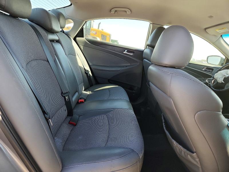 58233446 :رقم المزاد ، 5NPEC4AC1DH796831 vin ، 2013 Hyundai Sonata مزاد بيع