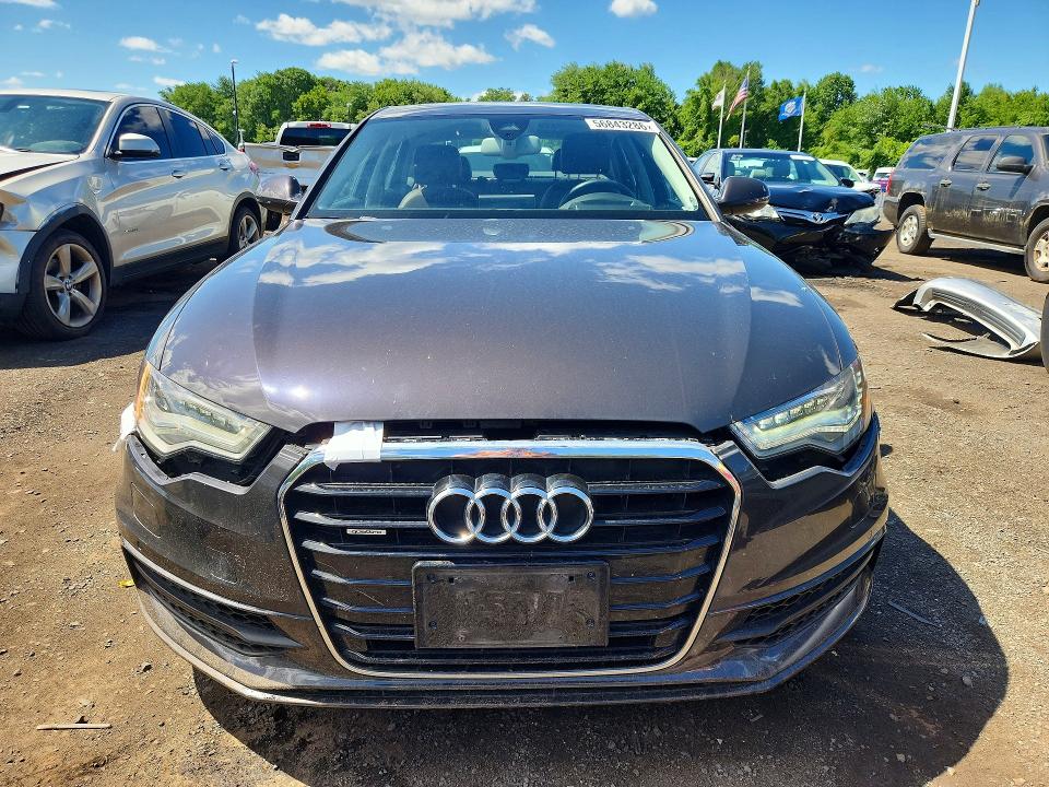 56843286 :رقم المزاد ، WAUHGAFC8FN009799 vin ، 2015 Audi A6 مزاد بيع