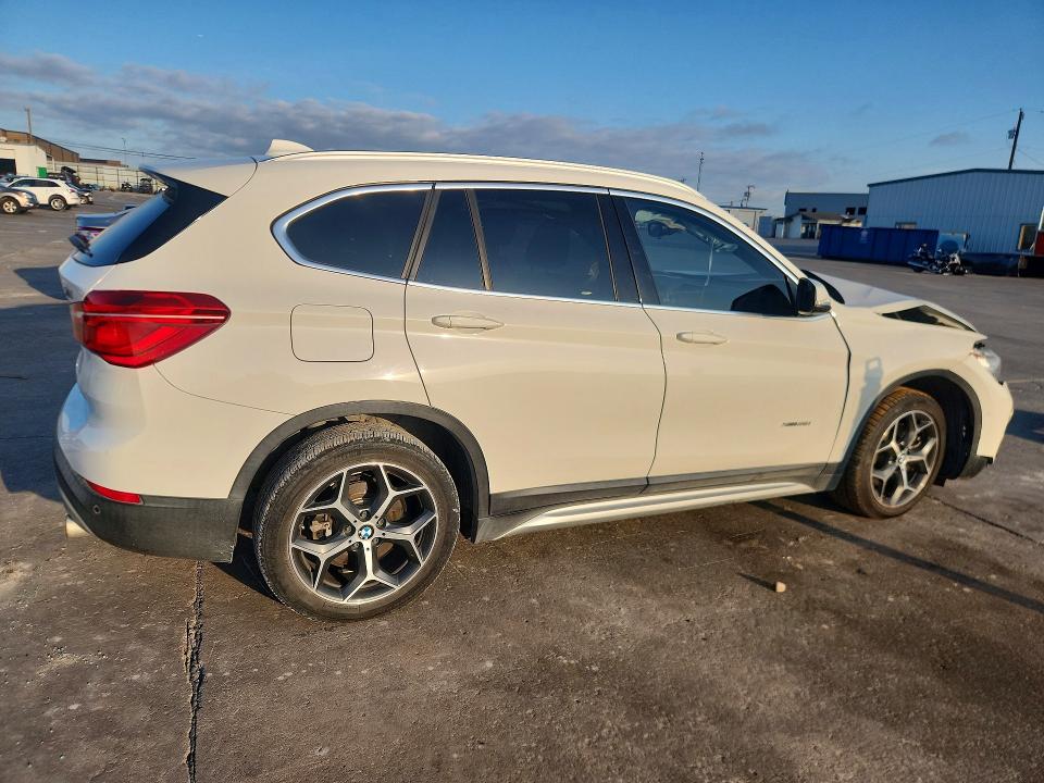 Продаж на аукціоні авто 2017 Bmw X1, vin: WBXHT3C36H5F70106, номер лоту: 56076686
