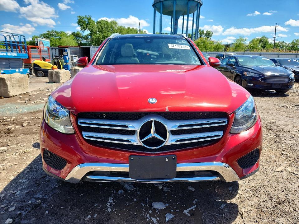 57138266 :رقم المزاد ، WDC0G4JB8HF254660 vin ، 2017 Mercedes-benz Glc مزاد بيع