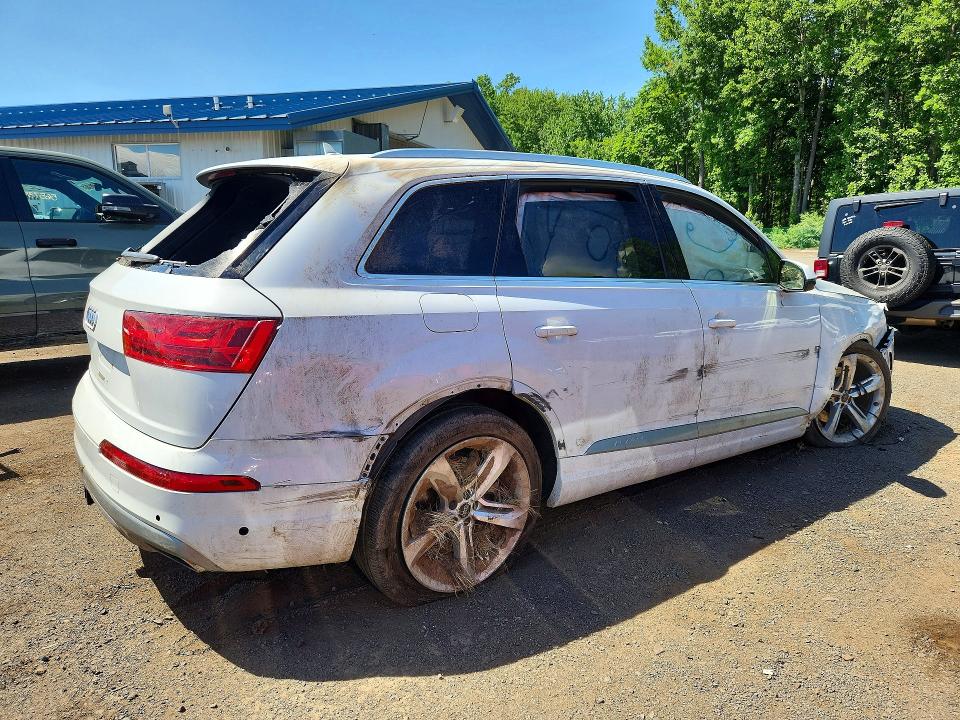 Продажа на аукционе авто 2019 Audi Q7, vin: WA1VAAF70KD004441, номер лота: 56153336