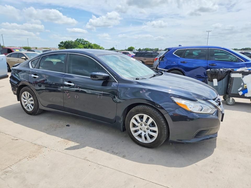 Продаж на аукціоні авто 2016 Nissan Altima, vin: 1N4AL3AP7GN368185, номер лоту: 57668616