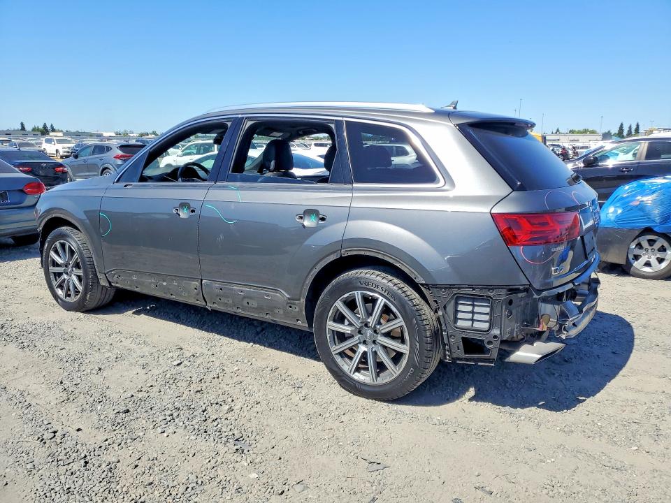 Продажа на аукционе авто 2019 Audi Q7, vin: WA1AHAF7XKD041801, номер лота: 56366846