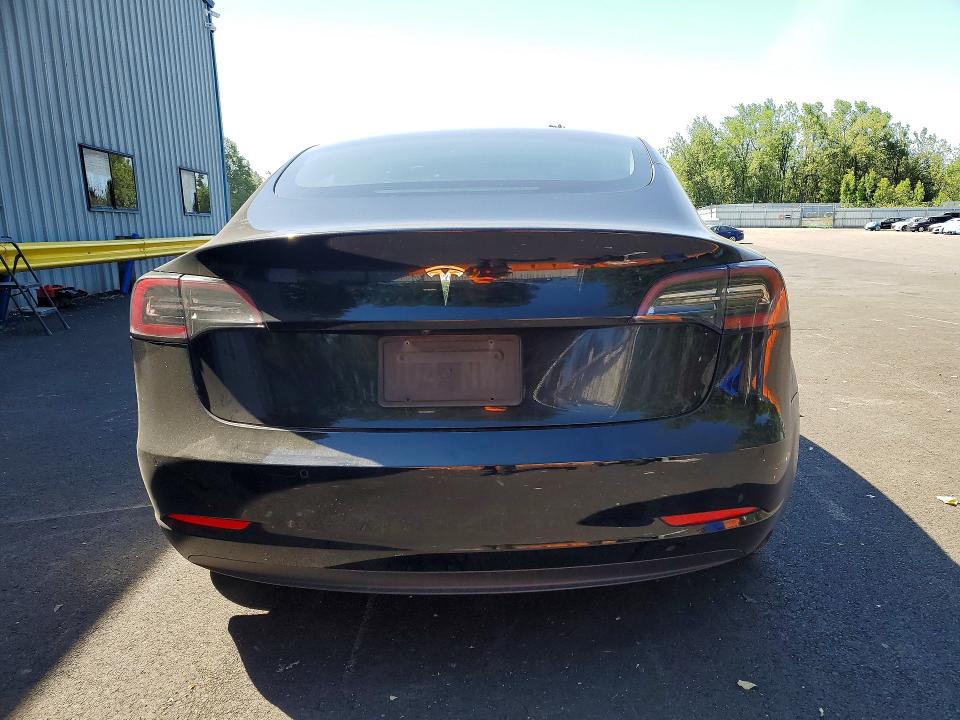 2022 Tesla Model 3 მანქანა იყიდება აუქციონზე, vin: 5YJ3E1EA6NF371212, აუქციონის ნომერი: 58440426