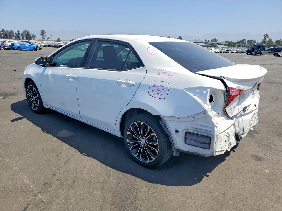 Продаж на аукціоні авто 2015 Toyota Corolla, vin: 5YFBURHE6FP310606, номер лоту: 55650356