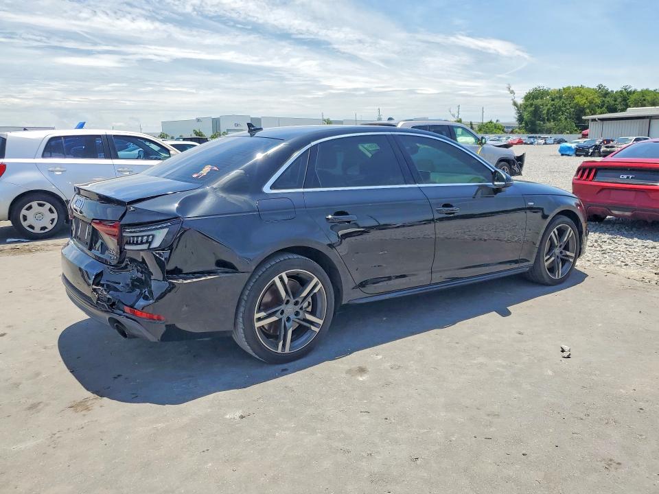 55956206 :رقم المزاد ، WAUENAF42JA084211 vin ، 2018 Audi A4 مزاد بيع
