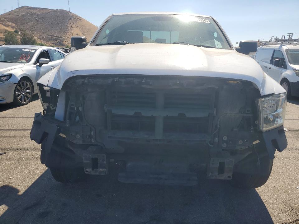 Продаж на аукціоні авто 2018 Ram 1500, vin: 1C6RR6GTXJS157130, номер лоту: 57241536