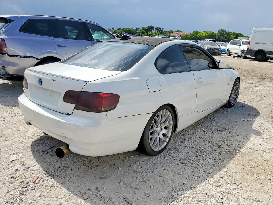 2009 Bmw 335 მანქანა იყიდება აუქციონზე, vin: WBAWB73529P044622, აუქციონის ნომერი: 59007616