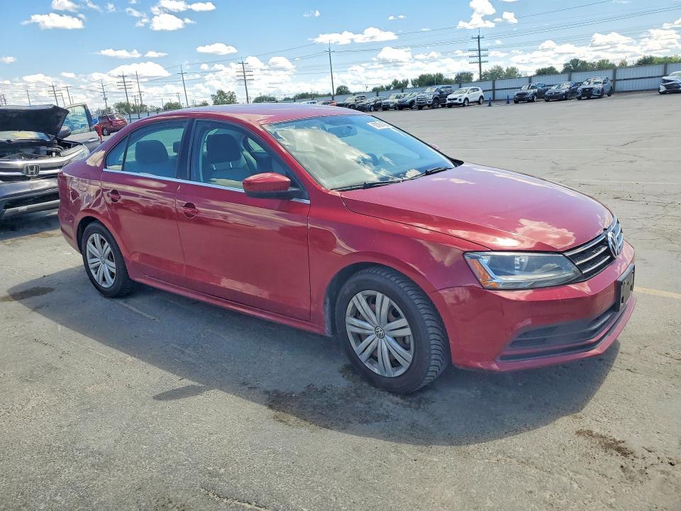 56701436 :رقم المزاد ، 3VW2B7AJ4HM389928 vin ، 2017 Volkswagen Jetta مزاد بيع