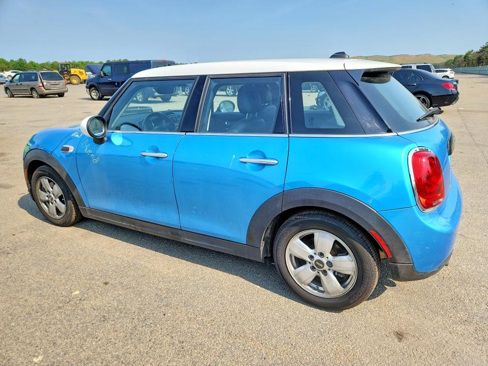2016 Mini Cooper მანქანა იყიდება აუქციონზე, vin: WMWXU1C58G2D09701, აუქციონის ნომერი: 58545086