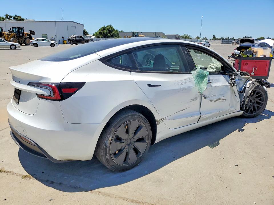 58295466 :رقم المزاد ، 5YJ3E1EA3RF784856 vin ، 2024 Tesla Model 3 مزاد بيع