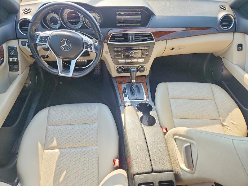 2013 Mercedes-benz C მანქანა იყიდება აუქციონზე, vin: WDDGF4HB7DA857416, აუქციონის ნომერი: 53043946