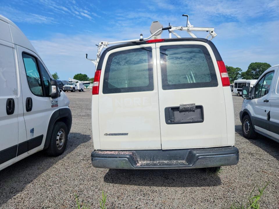 55301926 :رقم المزاد ، 1GCWGAFG7J1903953 vin ، 2018 Chevrolet Express G2500 مزاد بيع