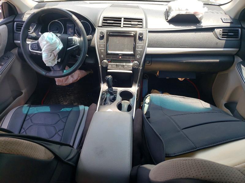 56814206 :رقم المزاد ، 4T1BF1FK9HU674184 vin ، 2017 Toyota Camry مزاد بيع