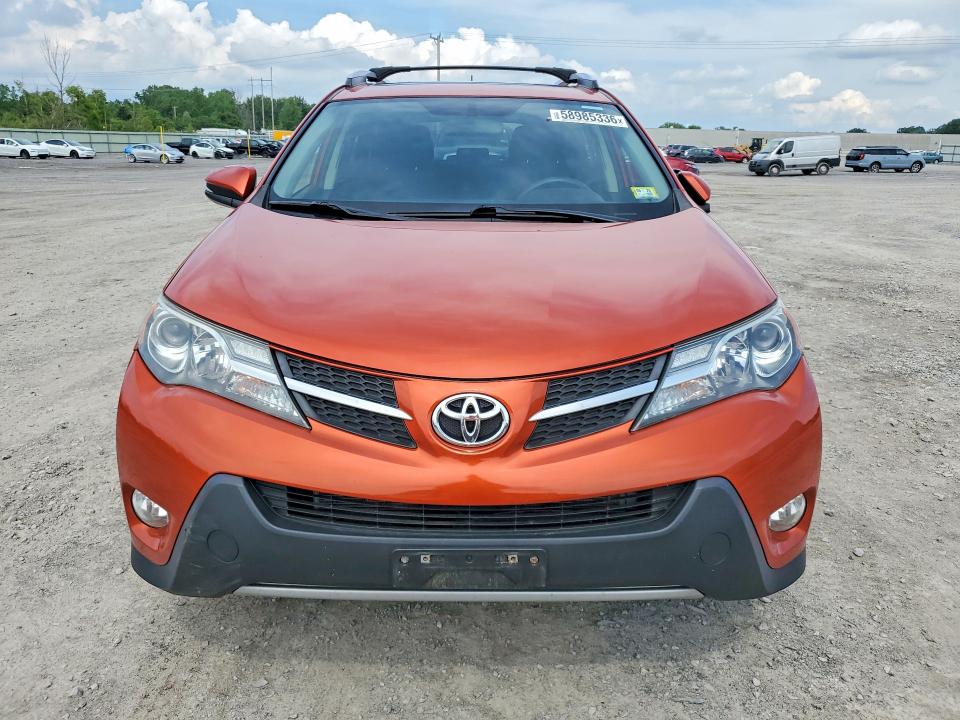 2015 Toyota Rav4 მანქანა იყიდება აუქციონზე, vin: JTMRFREV4FD159605, აუქციონის ნომერი: 58985336