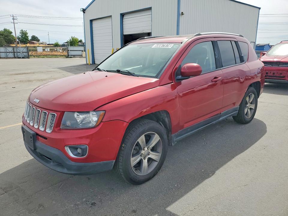 58067976 :رقم المزاد ، 1C4NJDEBXGD672378 vin ، 2016 Jeep Compass مزاد بيع