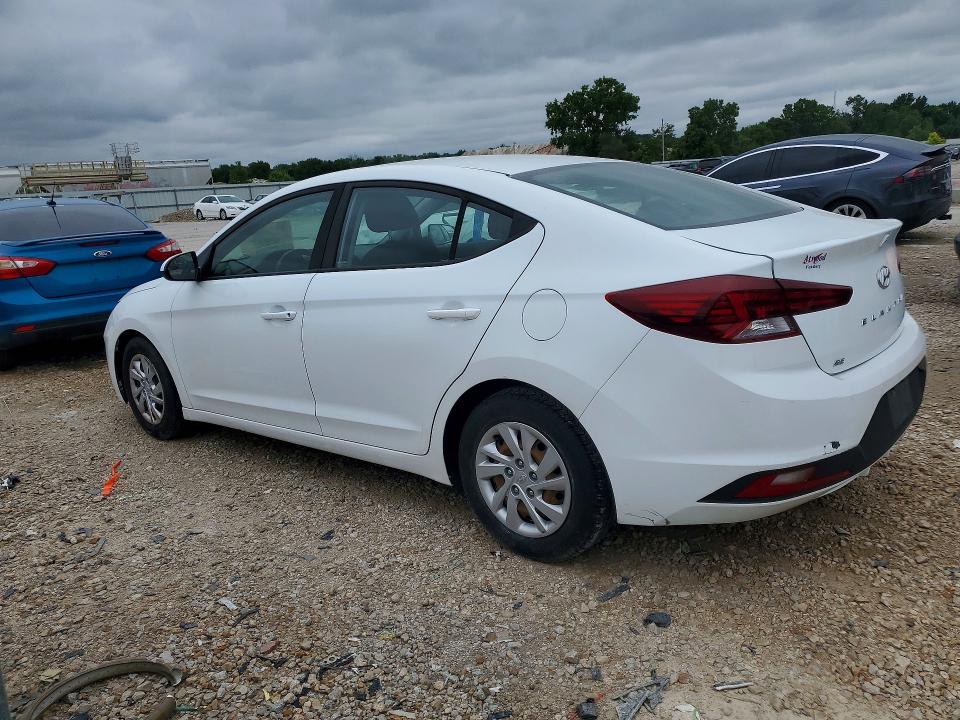 58370386 :رقم المزاد ، 5NPD74LF7KH412913 vin ، 2019 Hyundai Elantra مزاد بيع